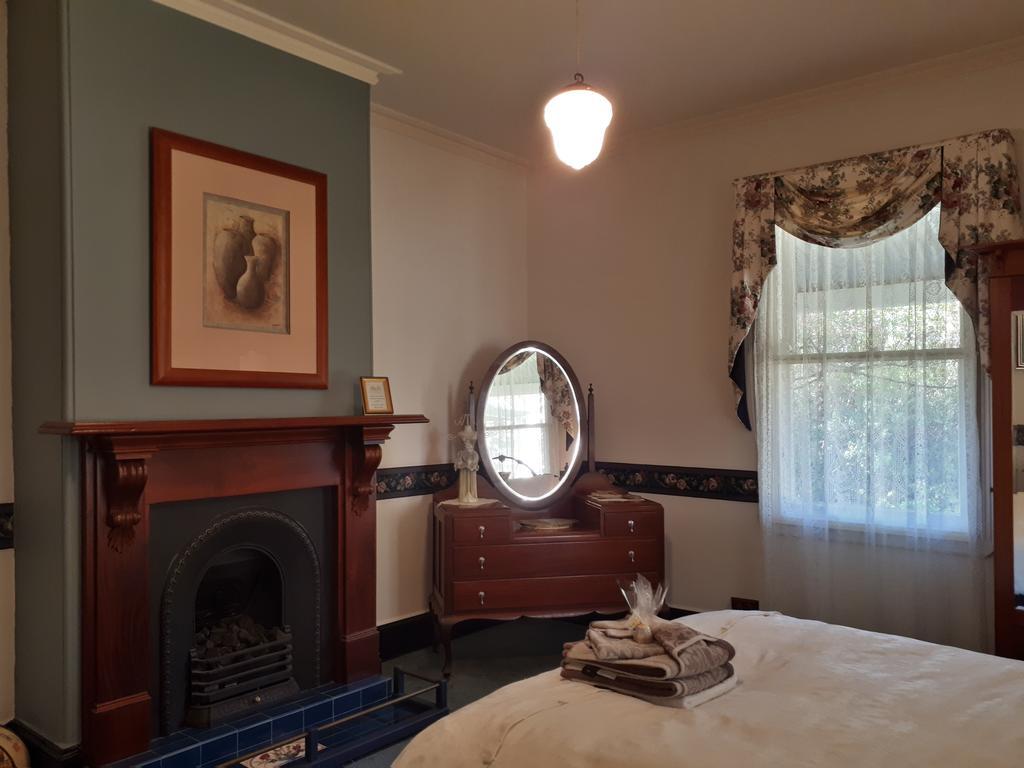 Plynlimmon-1860 Heritage Cottage Or Double Room With Orchard View Kurrajong Eksteriør billede